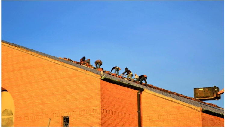 Why Should You Prioritize Roof Repair for Home Improvement?