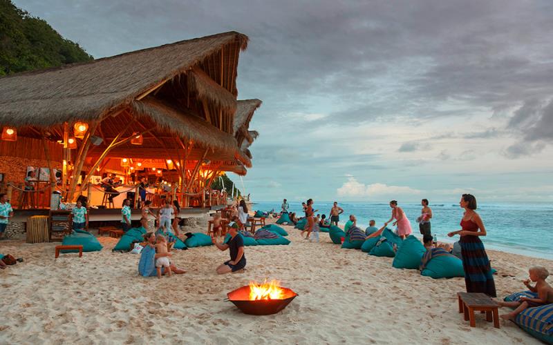 Party in Canggu: Bali’s Ultimate Beachside Bash